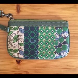 Fossil wristlet